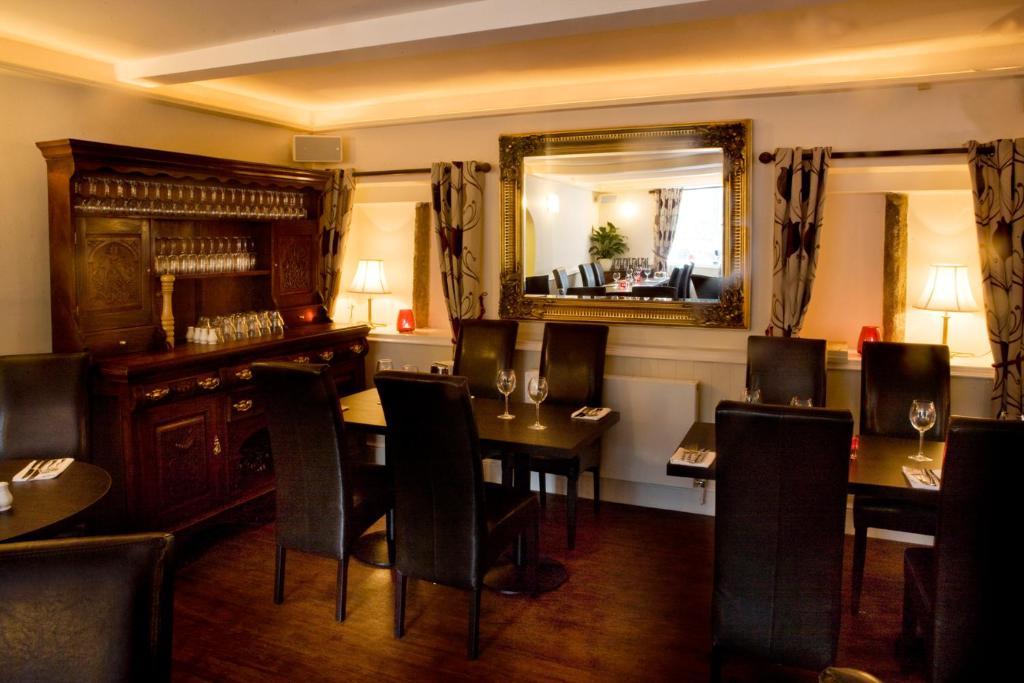 אולדהאם The Old Bell Inn מראה חיצוני תמונה